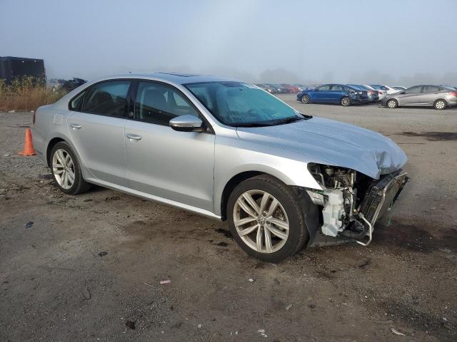 1VWLA7A36KC011370 - 2019 VOLKSWAGEN PASSAT WOLFSBURG GRAY photo 4