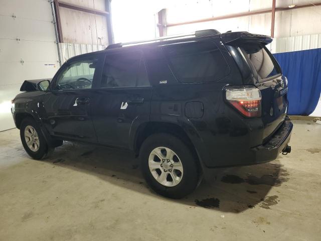 JTEEU5JRXR5310625 - 2024 TOYOTA 4RUNNER SR5 黑色 照片 2