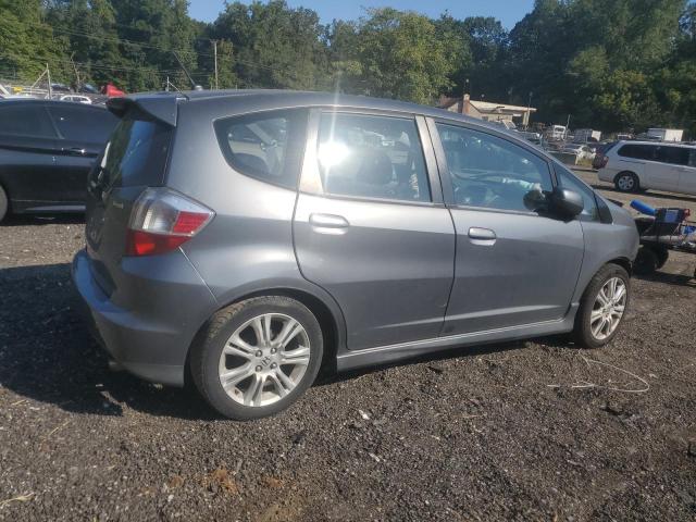 JHMGE8G50BS001333 - 2011 HONDA FIT SPORT GRAY photo 3