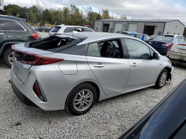 JTDKARFP1H3005961 - 2017 TOYOTA PRIUS PRIM 银色 照片 3