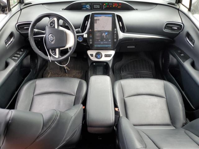 JTDKARFP1H3005961 - 2017 TOYOTA PRIUS PRIM 银色 照片 8