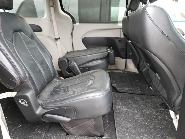 2C4RC1BG2KR704708 - 2019 CHRYSLER PACIFICA TOURING L BLACK photo 11