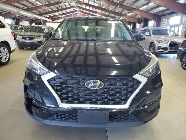 KM8J2CA49KU978912 - 2019 HYUNDAI TUCSON SE BLACK photo 5