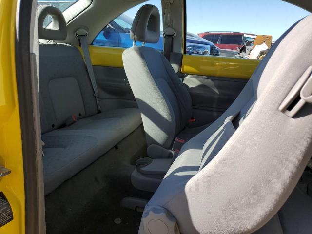 3VWBK21C22M441097 - 2002 VOLKSWAGEN NEW BEETLE GL 黄色 照片 10