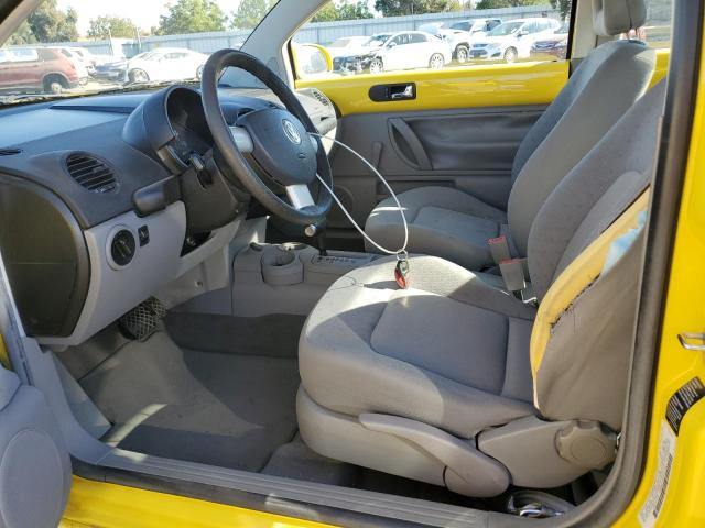 3VWBK21C22M441097 - 2002 VOLKSWAGEN NEW BEETLE GL 黄色 照片 7