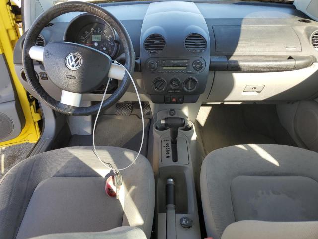 3VWBK21C22M441097 - 2002 VOLKSWAGEN NEW BEETLE GL 黄色 照片 8