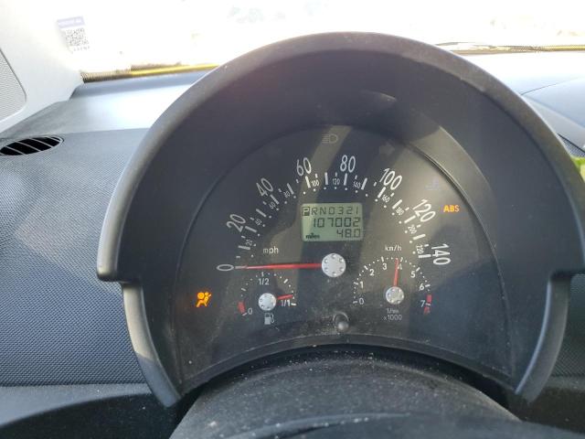 3VWBK21C22M441097 - 2002 VOLKSWAGEN NEW BEETLE GL 黄色 照片 9