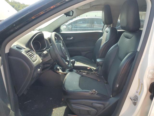 3C4NJDBB7MT544092 - 2021 JEEP COMPASS LATITUDE Weiß Foto 7