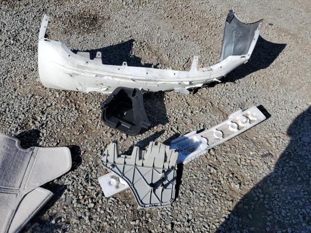 JTDKN3DUXB0252592 - 2011 TOYOTA PRIUS 白色 照片 12