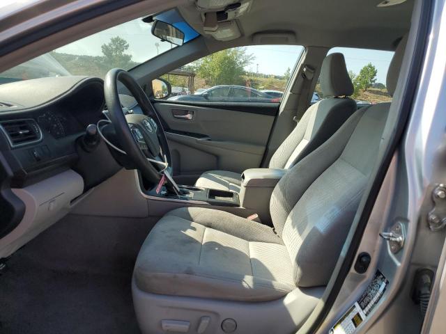 4T4BF1FK8FR495962 - 2015 TOYOTA CAMRY LE SILVER photo 7