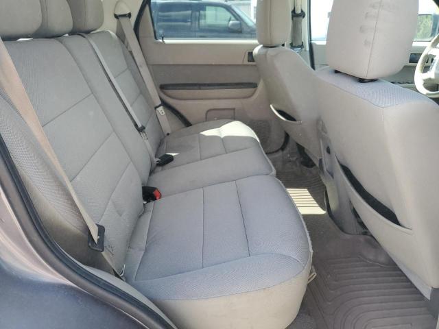 1FMCU9DG3BKA60886 - 2011 FORD ESCAPE XLT GRAY photo 11
