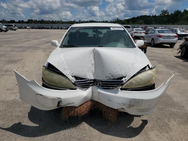 4T1BF32K25U606533 - 2005 TOYOTA CAMRY LE WHITE photo 9
