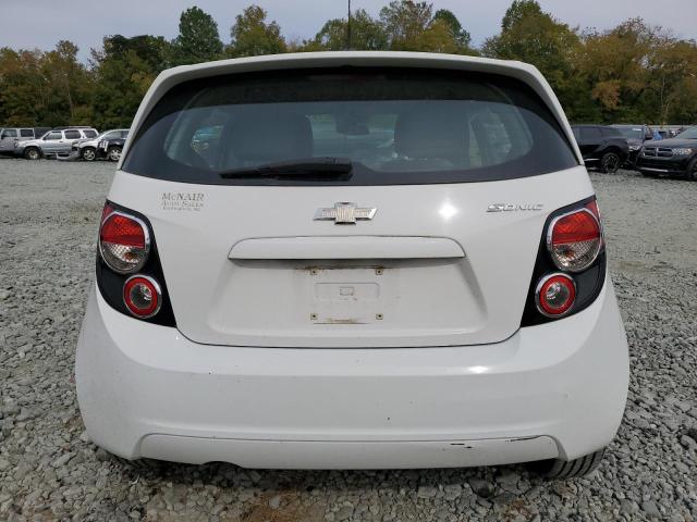 1G1JA6SH8C4138334 - 2012 CHEVROLET SONIC LS WHITE photo 6