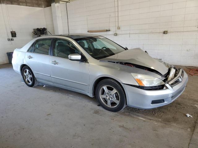 JHMCN365X6C002671 - 2006 HONDA ACCORD HYBRID SILVER photo 4