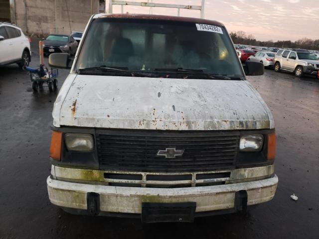 1GCDM19Z5RB242667 - 1994 CHEVROLET ASTRO WHITE photo 5