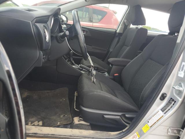 JTNKARJE2JJ553325 - 2018 TOYOTA COROLLA IM SILVER photo 7