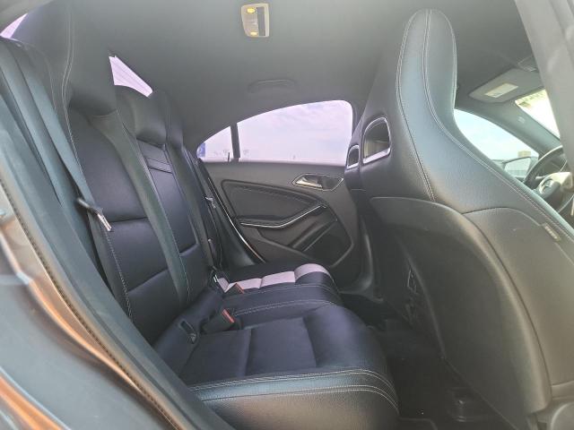 WDDSJ4EB9JN532817 - 2018 MERCEDES-BENZ CLA 250 GRAY photo 10