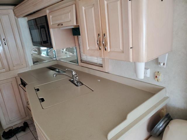 1RF120618W2014362 - 1998 ROADTREK MOTORHOMES MOTORHOME Zweifarbig Foto 5