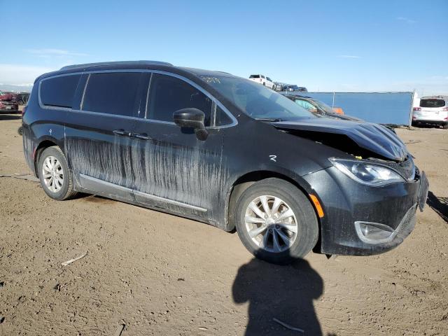 2C4RC1BG4JR186065 - 2018 CHRYSLER PACIFICA TOURING L BLACK photo 4