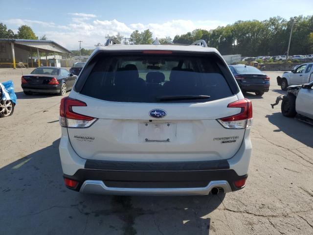 JF2SKAXC1MH407195 - 2021 SUBARU FORESTER TOURING WHITE photo 6
