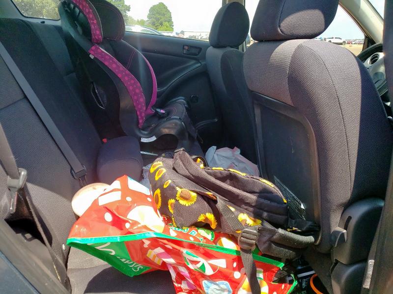 5Y2SL658X8Z408403 - 2008 PONTIAC VIBE BLUE photo 11