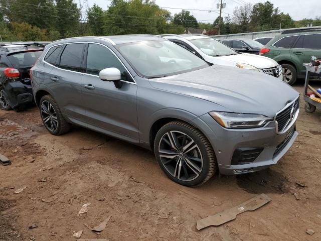 YV4A22RM2K1347677 - 2019 VOLVO XC60 T6 R-DESIGN GRAY photo 4