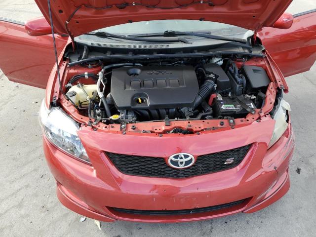 2T1BU4EE5AC481279 - 2010 TOYOTA COROLLA BASE RED photo 11