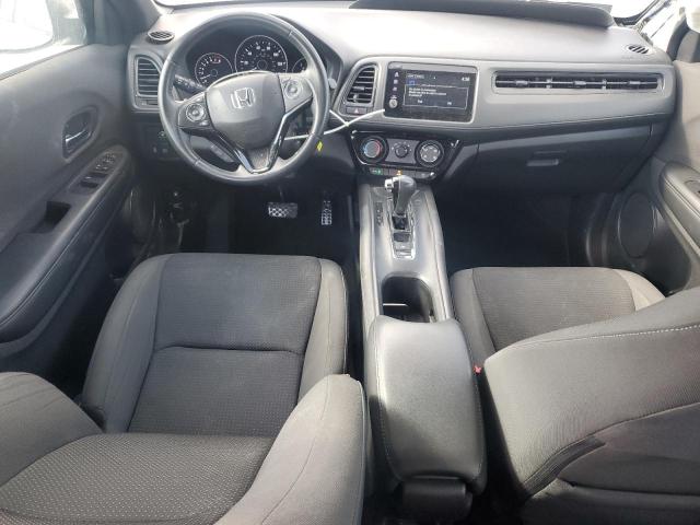 3CZRU6H17KM729327 - 2019 HONDA HR-V SPORT Blanc photo 8