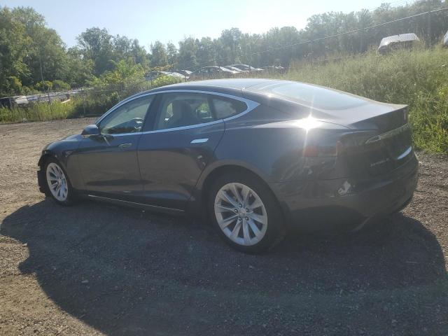 5YJSA1E23GF134793 - 2016 TESLA MODEL S GRAY photo 2