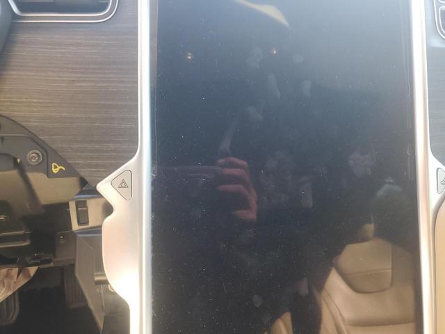 5YJSA1E23GF134793 - 2016 TESLA MODEL S GRAY photo 9