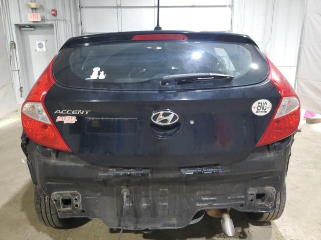 KMHCT5AE3HU312695 - 2017 HYUNDAI ACCENT SE BLACK photo 6