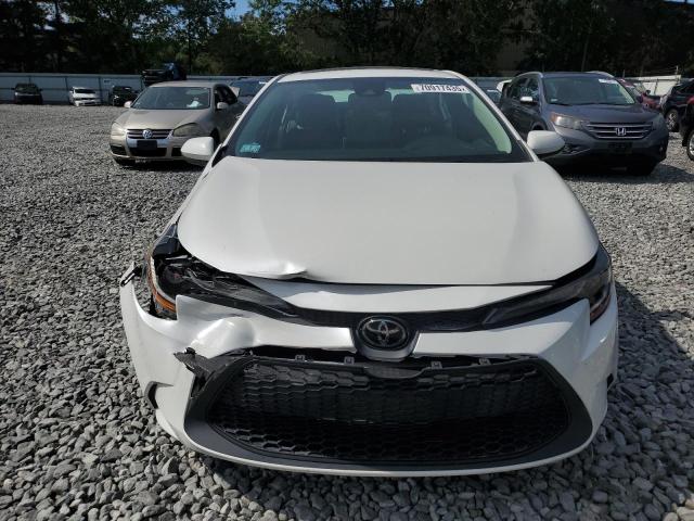 5YFHPRAE6LP054488 - 2020 TOYOTA COROLLA LE 白色 照片 5