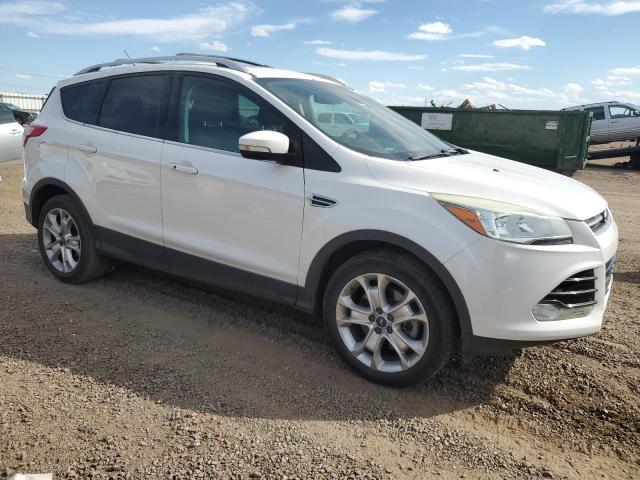 1FMCU9J96GUB10813 - 2016 FORD ESCAPE TITANIUM WHITE photo 4