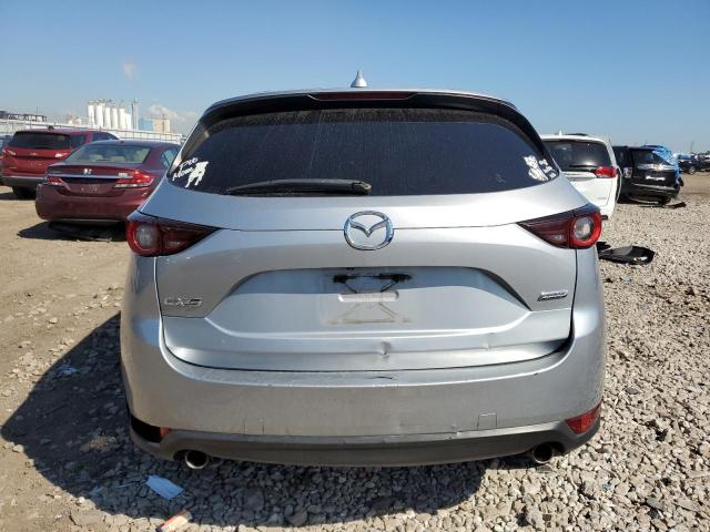 JM3KFACM7J0304141 - 2018 MAZDA CX-5 TOURING Gümüş foto 6
