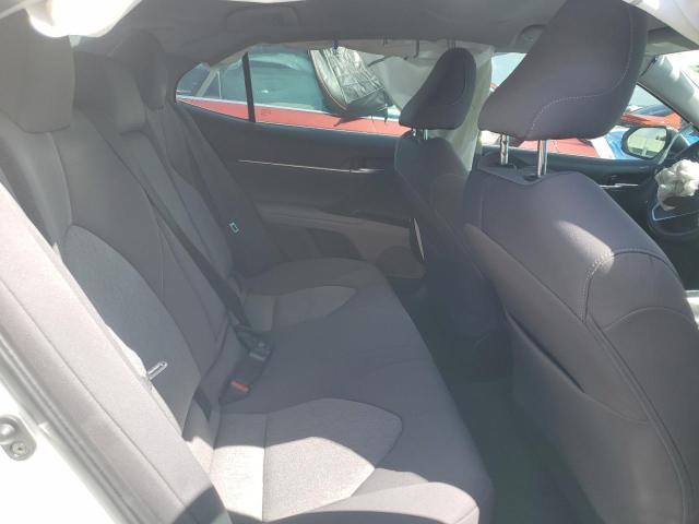 4T1C11AK6NU067262 - 2022 TOYOTA CAMRY LE WHITE photo 10