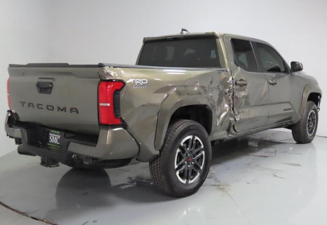 3TMLB5FN6SM026254 - 2025 TOYOTA TACOMA DOUBLE CAB Grün Foto 3