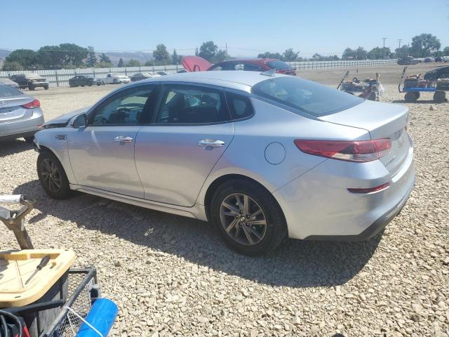 5XXGT4L35KG337400 - 2019 KIA OPTIMA LX Күміс фото 2