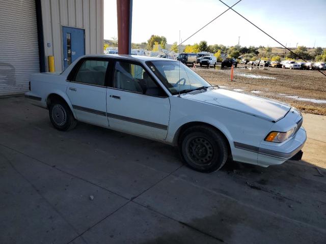 1G4AG55M9T6480979 - 1996 BUICK CENTURY SPECIAL WHITE photo 4