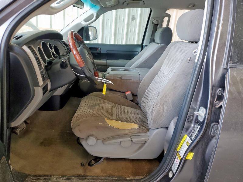 5TFRM5F13BX031214 - 2011 TOYOTA TUNDRA DOUBLE CAB SR5 GRAY photo 7