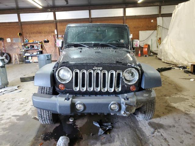 1C4AJWAGXDL634565 - 2013 JEEP WRANGLER SPORT BLACK photo 5