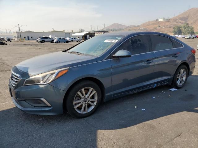 5NPE24AF7GH375164 - 2016 HYUNDAI SONATA SE BLUE photo 1