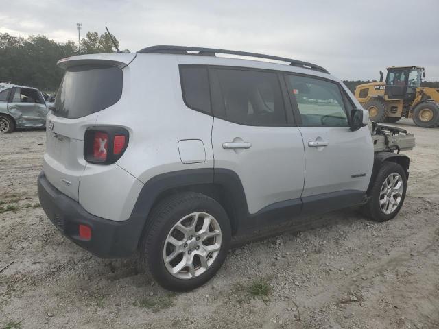 ZACCJABB1HPE92400 - 2017 JEEP RENEGADE LATITUDE SILVER photo 3