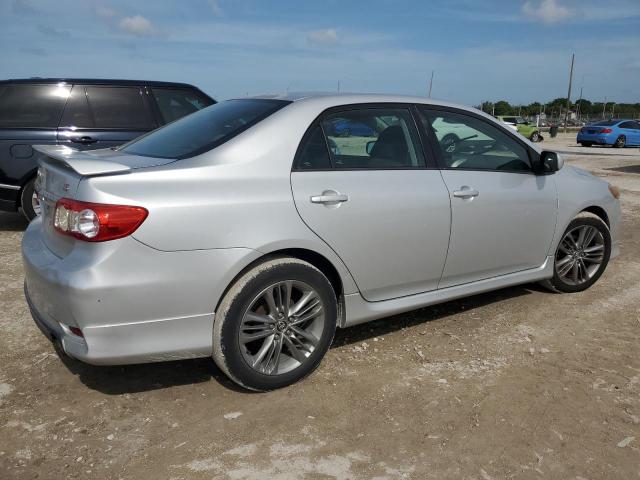5YFBU4EE9DP143727 - 2013 TOYOTA COROLLA BASE Արծաթագույն լուսանկար 3