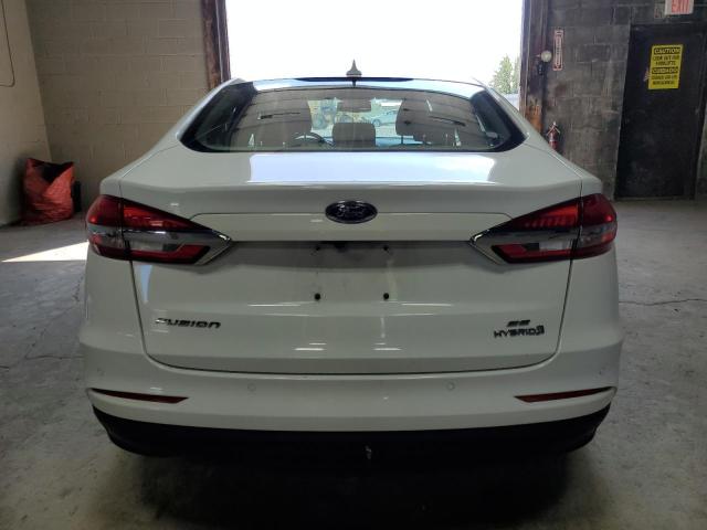 3FA6P0LU9KR207936 - 2019 FORD FUSION SE თეთრი ფოტო 6