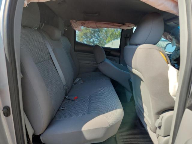 3TMLU4EN5FM182068 - 2015 TOYOTA TACOMA DOUBLE CAB ვერცხლისფერი ფოტო 10