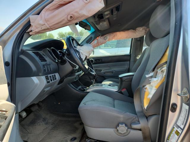 3TMLU4EN5FM182068 - 2015 TOYOTA TACOMA DOUBLE CAB ვერცხლისფერი ფოტო 7