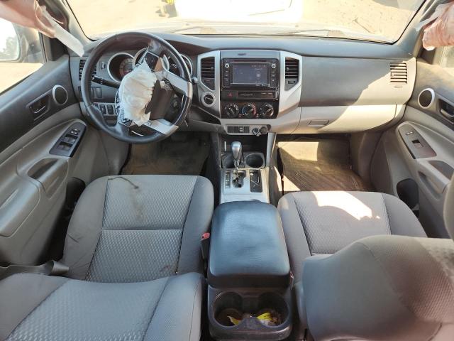 3TMLU4EN5FM182068 - 2015 TOYOTA TACOMA DOUBLE CAB ვერცხლისფერი ფოტო 8