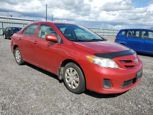 2T1BU4EE3CC838462 - 2012 TOYOTA COROLLA BASE RED photo 4