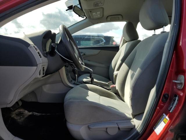 2T1BU4EE3CC838462 - 2012 TOYOTA COROLLA BASE RED photo 7