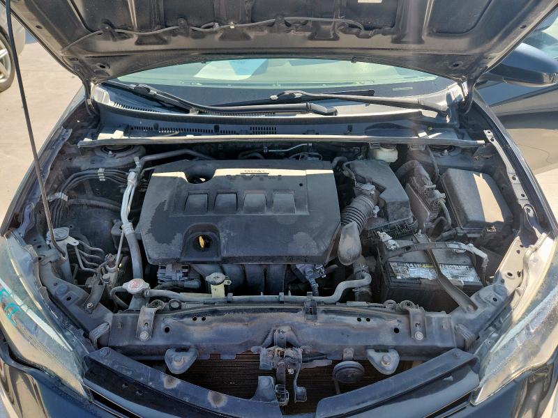 5YFBURHE1JP823805 - 2018 TOYOTA COROLLA L BLACK photo 11